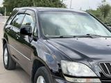 Lexus RX 300 2000 годаүшін5 700 000 тг. в Алматы – фото 2