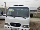Hyundai  County 2002 года за 3 500 000 тг. в Шымкент – фото 2