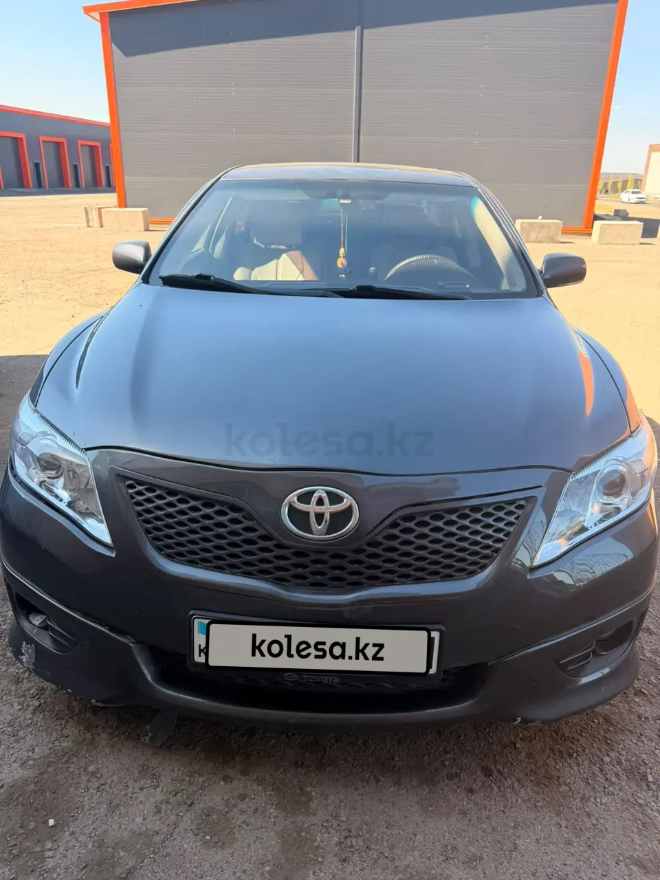 Toyota Camry, 2010