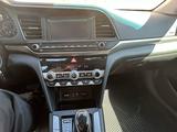 Hyundai Elantra 2019 годаfor5 900 000 тг. в Актау – фото 5