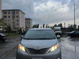 Toyota Sienna 2014 годаfor9 500 000 тг. в Шымкент