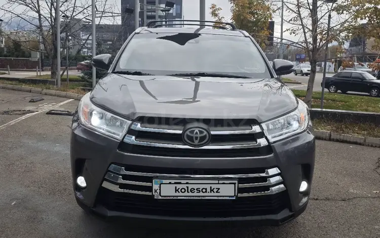 Toyota Highlander 2017 годаүшін16 000 000 тг. в Алматы