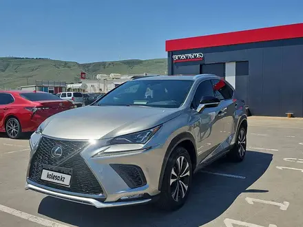 Lexus NX 200 2019 года за 10 200 000 тг. в Алматы – фото 2