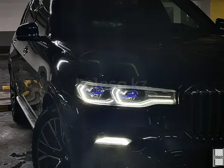 BMW X7 2020 года за 48 000 000 тг. в Астана – фото 3