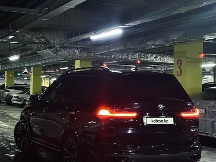 BMW X7 2020 года за 48 000 000 тг. в Астана – фото 4