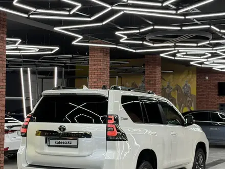 Toyota Land Cruiser Prado 2021 года за 24 000 000 тг. в Атырау – фото 3