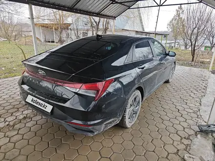 Hyundai Elantra 2021 года за 10 500 000 тг. в Алматы – фото 4