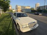 Mercedes-Benz E 230 1992 года за 3 500 000 тг. в Алматы – фото 4