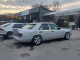 Mercedes-Benz E 260 1991 года за 1 700 000 тг. в Алматы – фото 3