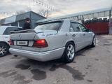 Mercedes-Benz E 260 1991 года за 1 700 000 тг. в Алматы – фото 5