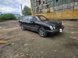 Mercedes-Benz E 320 1999 годаүшін3 900 000 тг. в Усть-Каменогорск – фото 4