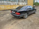 Mercedes-Benz E 320 1999 годаүшін3 900 000 тг. в Усть-Каменогорск – фото 3