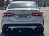 Toyota Camry 2021 годаүшін15 800 000 тг. в Актау – фото 2
