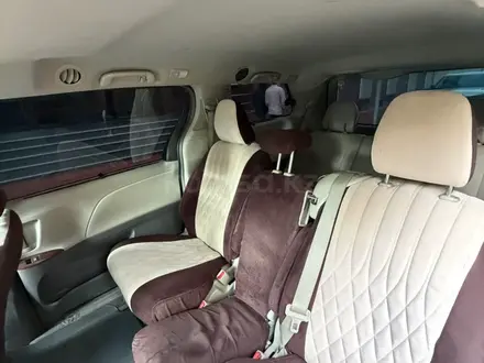 Toyota Sienna 2012 года за 8 600 000 тг. в Уральск – фото 21