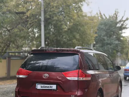 Toyota Sienna 2012 года за 8 600 000 тг. в Уральск – фото 8
