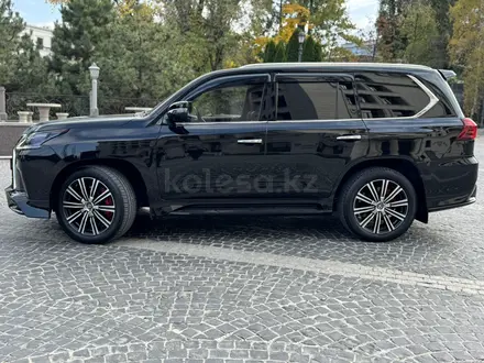 Lexus LX 570 2018 года за 42 500 000 тг. в Алматы – фото 4