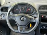 Volkswagen Polo 2017 годаүшін5 900 000 тг. в Уральск – фото 4