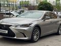 Lexus ES 300h 2021 года за 23 000 000 тг. в Алматы – фото 3