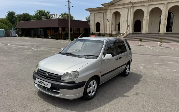 Toyota Raum 1999 годаүшін1 800 000 тг. в Алматы