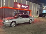 Mercedes-Benz E 320 1996 года за 2 300 000 тг. в Астана
