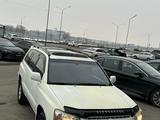 Toyota Highlander 2001 года за 5 150 000 тг. в Алматы – фото 2