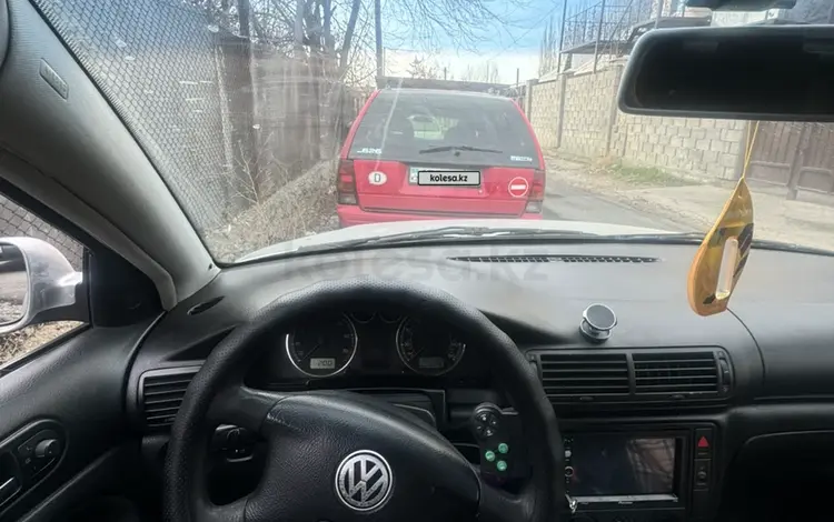 Volkswagen Passat 2001 года за 3 100 000 тг. в Шымкент