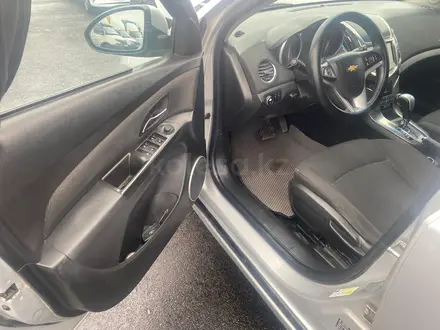 Chevrolet Cruze 2013 года за 1 993 600 тг. в Алматы – фото 8