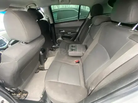 Chevrolet Cruze 2013 года за 1 993 600 тг. в Алматы – фото 12