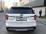 Ford Explorer 2015 года за 12 222 222 тг. в Алматы – фото 4