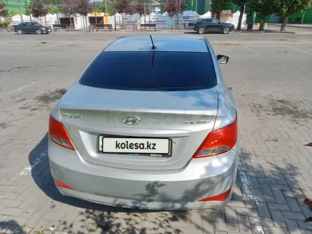 Hyundai Solaris 2014 года за 3 600 000 тг. в Алматы – фото 2