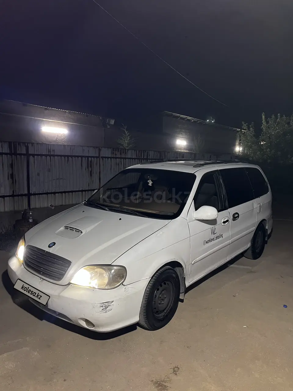 Kia Carnival, 2000