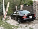 Mercedes-Benz C 240 2001 годаүшін3 800 000 тг. в Алматы – фото 5
