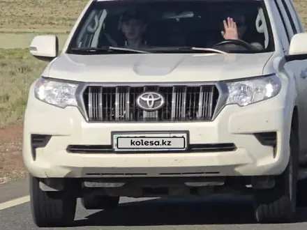 Toyota Land Cruiser Prado 2019 года за 21 500 000 тг. в Актобе