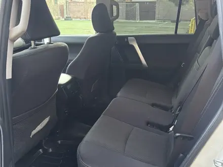 Toyota Land Cruiser Prado 2019 года за 21 500 000 тг. в Актобе – фото 15