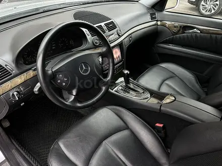 Mercedes-Benz E 320 2002 года за 7 300 000 тг. в Караганда – фото 46