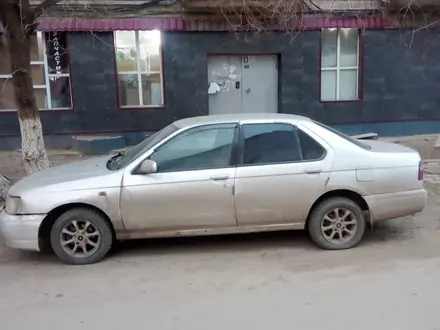 Nissan Bluebird 1997 года за 1 000 000 тг. в Жезказган – фото 5