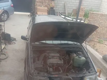 Volkswagen Passat 1993 года за 500 000 тг. в Алматы – фото 2