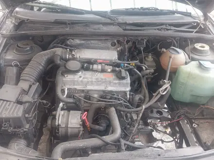 Volkswagen Passat 1993 года за 500 000 тг. в Алматы – фото 8