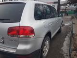 Volkswagen Touareg 2007 года за 7 000 000 тг. в Алматы – фото 4