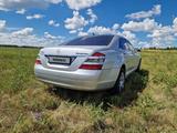 Mercedes-Benz S 500 2005 года за 7 500 000 тг. в Астана – фото 3