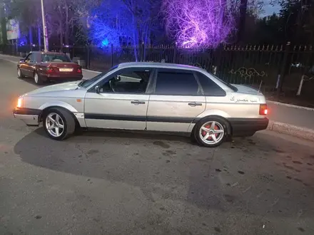 Volkswagen Passat 1988 года за 950 000 тг. в Алматы – фото 2