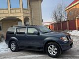 Nissan Pathfinder 2005 годаүшін7 700 000 тг. в Алматы – фото 2