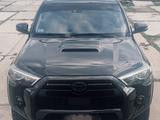 Toyota 4Runner 2020 годаүшін24 500 000 тг. в Уральск – фото 2