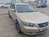 Hyundai Sonata 2006 годаfor4 600 000 тг. в Актау – фото 5