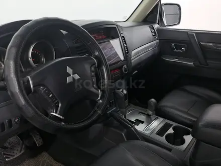 Mitsubishi Pajero 2012 года за 9 290 000 тг. в Астана – фото 12