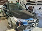 Toyota Camry 2015 года за 6 500 000 тг. в Жанаозен