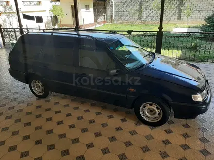 Volkswagen Passat 1995 года за 1 799 999 тг. в Шымкент – фото 4