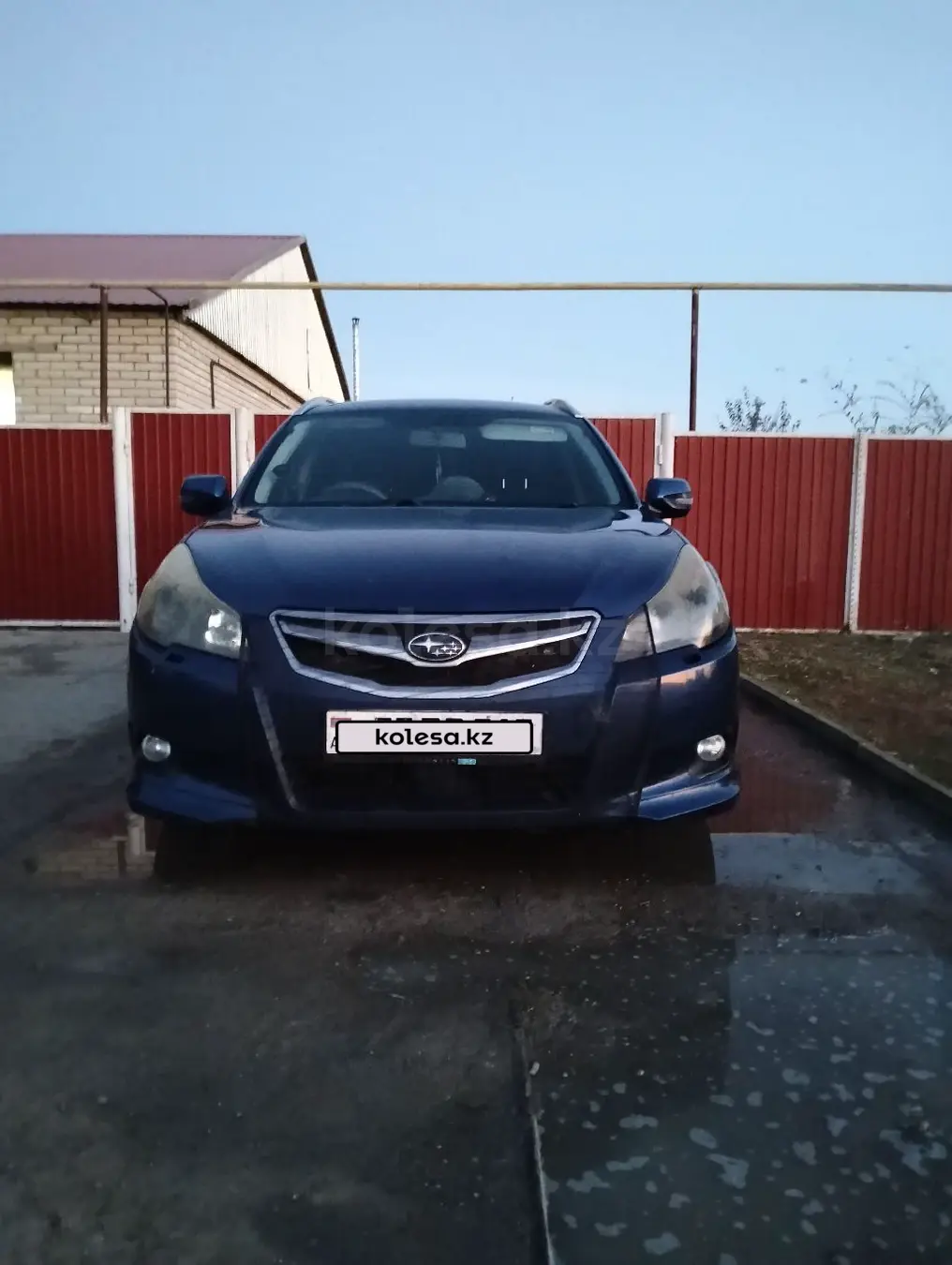 Subaru Legacy, 2011