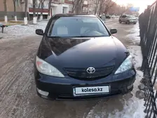 Toyota Camry, 2004