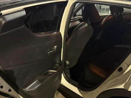 Toyota C-HR 2018 года за 9 200 000 тг. в Алматы – фото 12